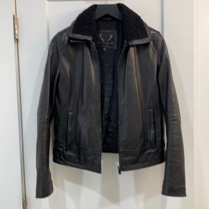 Bod & Christensen leather jacket with removable collar. Size small